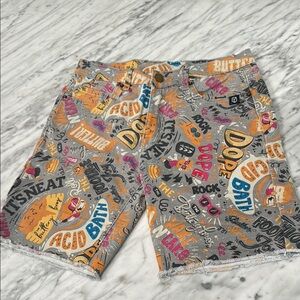 Born Primitive Graphic Print Gray and Orange Jean Shorts